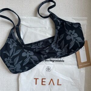 Active by Teal x Lex Breezy sports bra